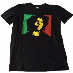 Bob Marley T-shirt i bra skick!