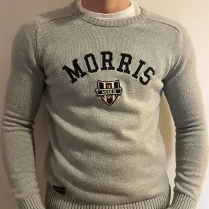 Morris Tröja Storlek M  modellen är 185cm lång 