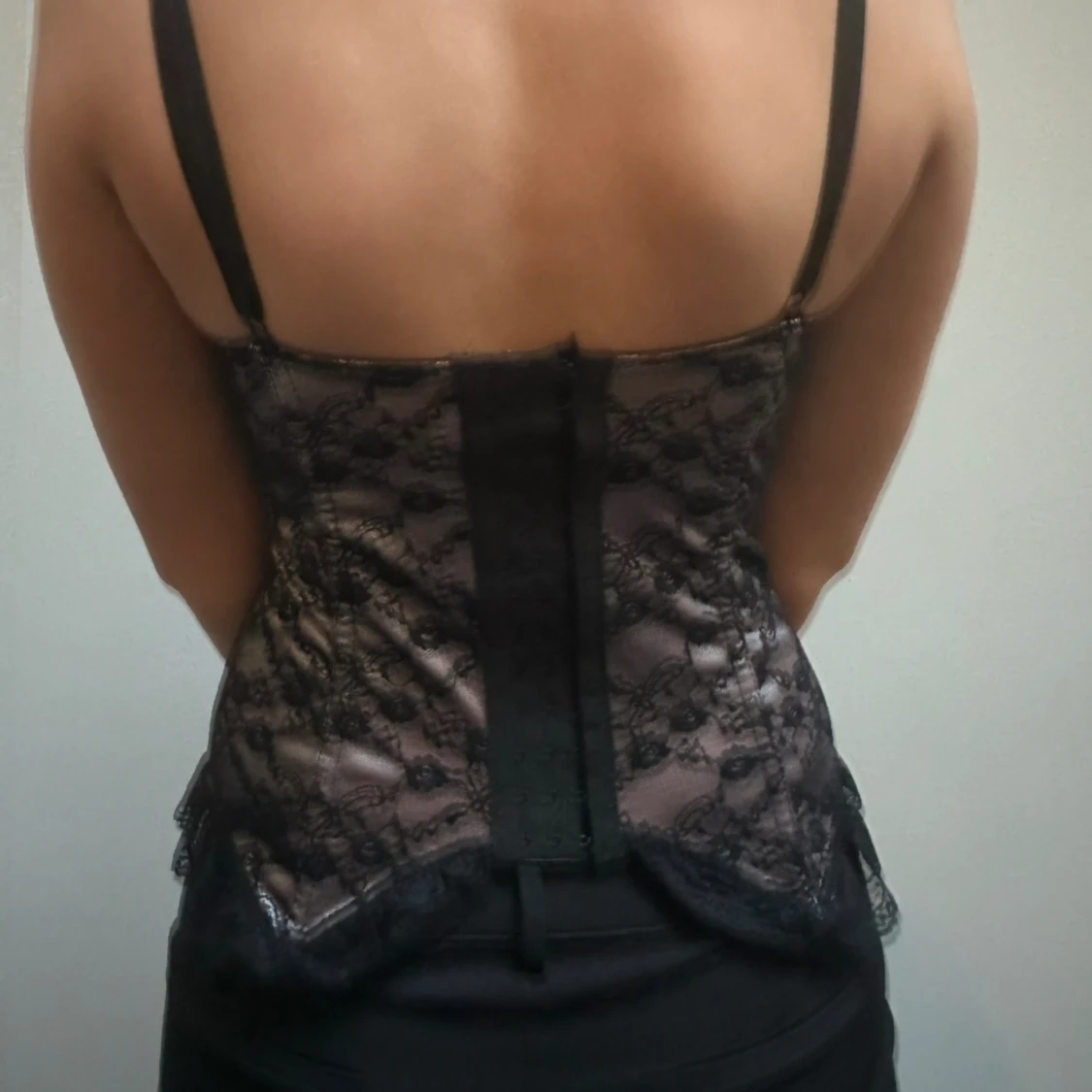 Korsett  - 90