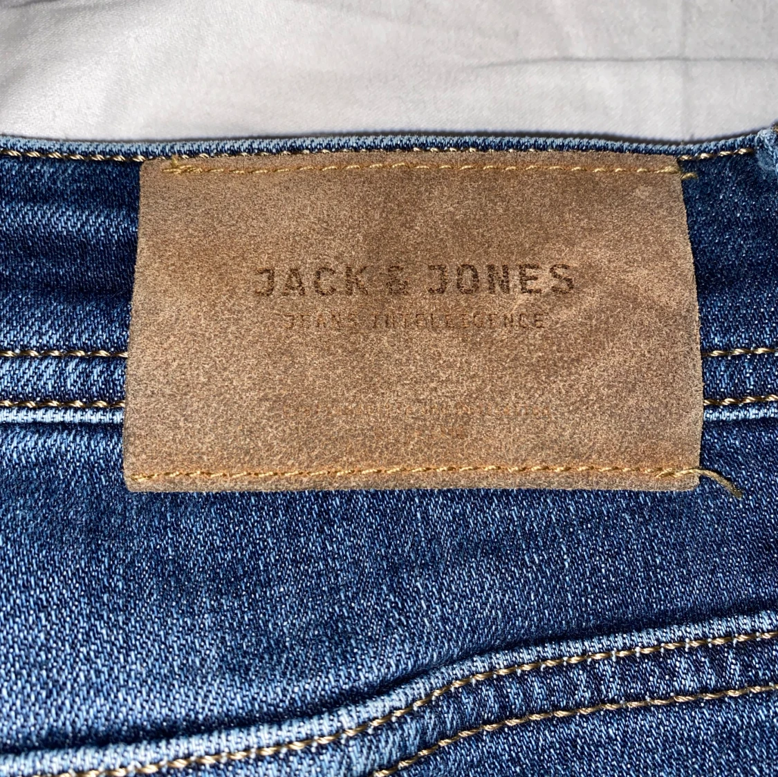 Blå jeans från Jack & Jones - 92
