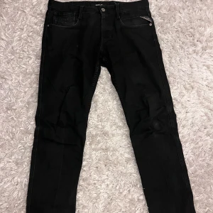 Replay Jeans - Replay Jeans i gott skick som inte passar längre, nypris~1200