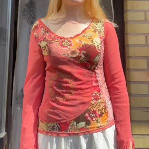 Vintage tröja  - Jättefin vintage mesh och bomull tröja köpt på vinted