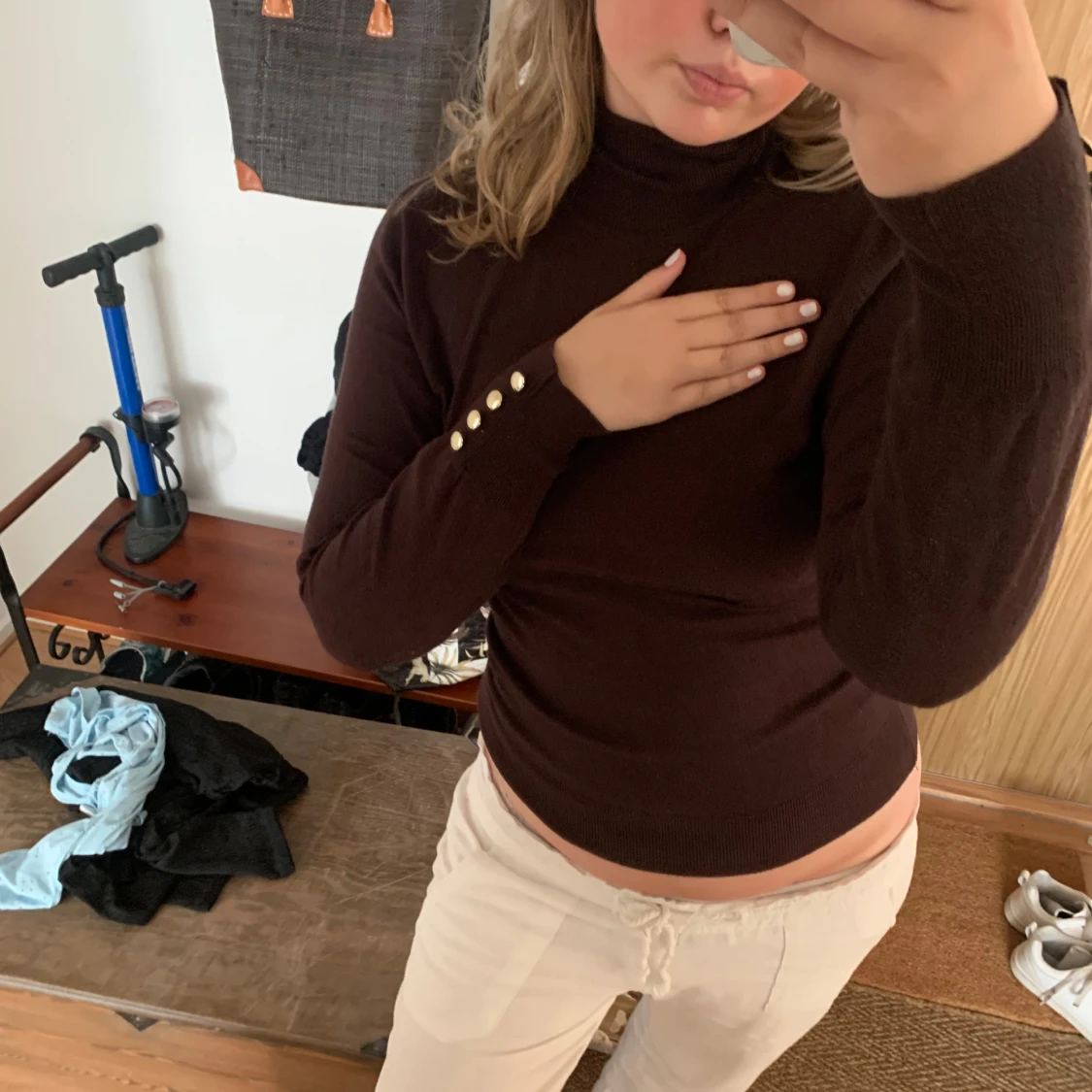 Brun polo tröja med knappar