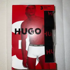 Hugo Boss kalsonger 3 pack. Helt oanvända. Storlek S.