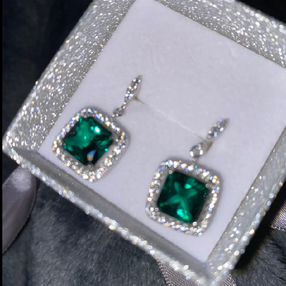 Jätte fina örhängen  - 90