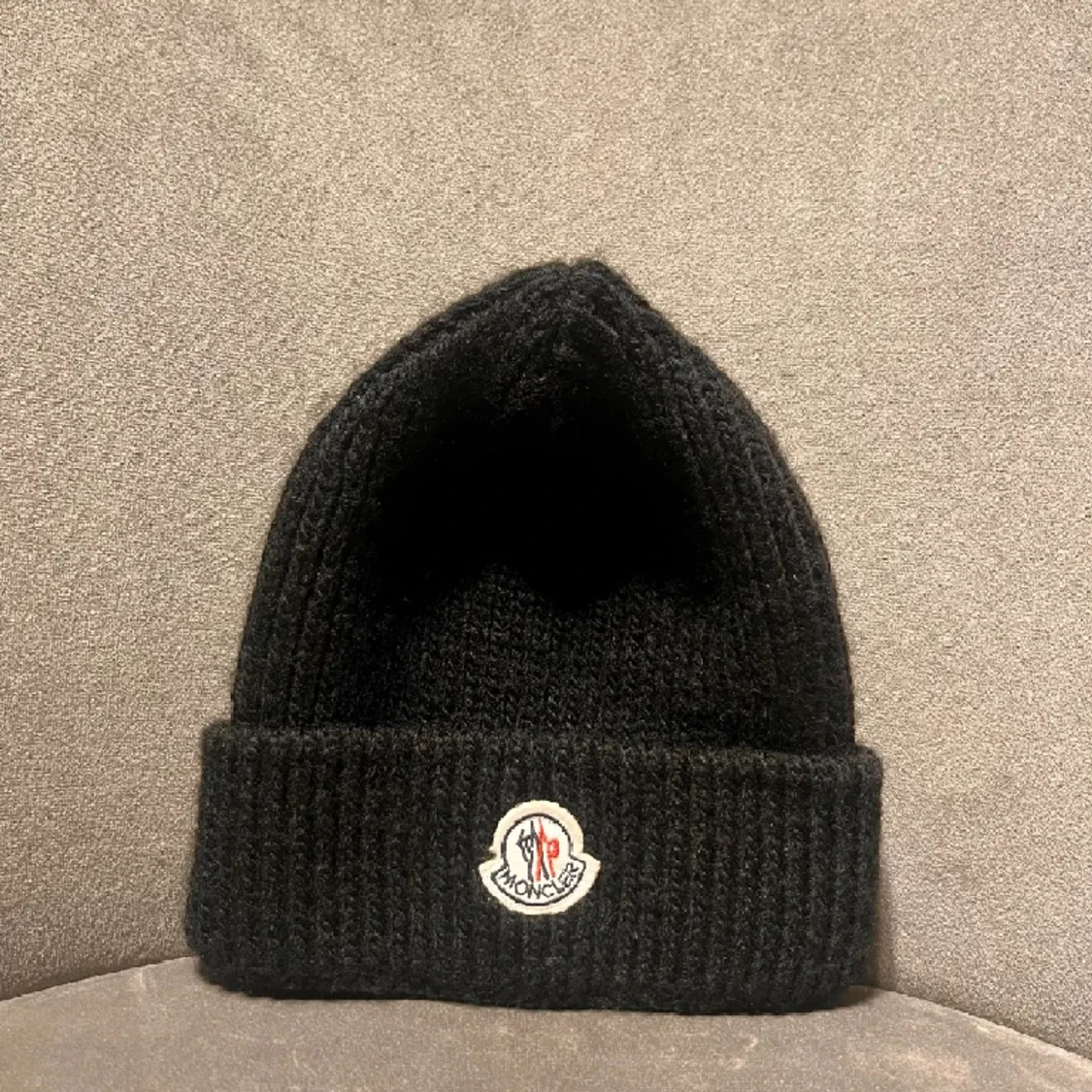Moncler Mössa  - 90