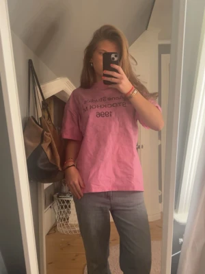 Acne t shirt - Suuper snygg och cool acne studios t shirt🩷🩷