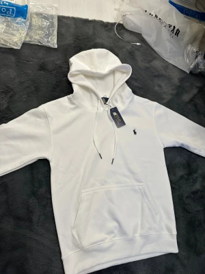 Polo Ralph lauren hoddie  - Vit Ralph lauren hoddie 