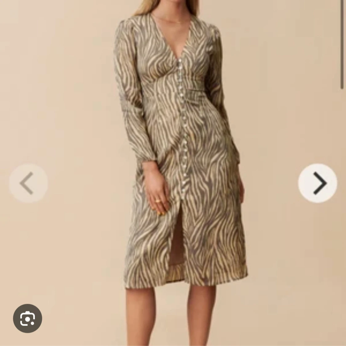 Zebramönstrad klänning från Adoore - 2