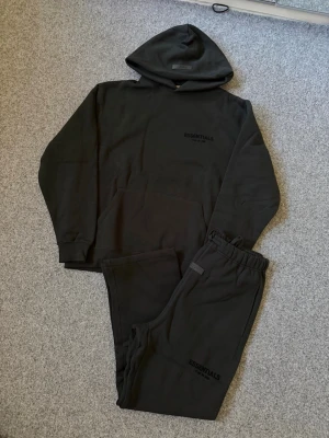 Essentials black baggy tracksuit - Size M, true to size. Very comfortable and fits perfectly.