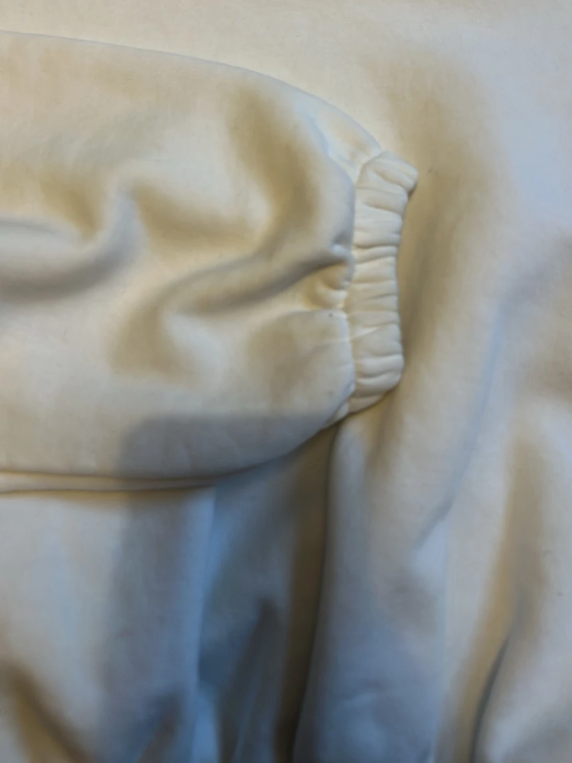 Vit sweatshirt med resår - 1