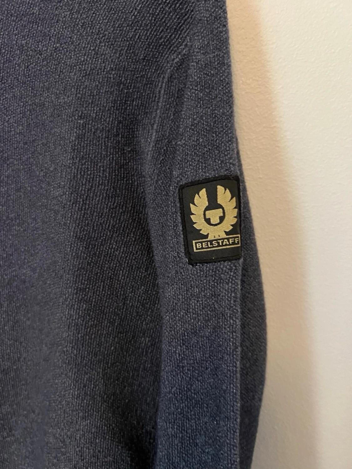 Mörkgrå stickad tröja från Belstaff - 1