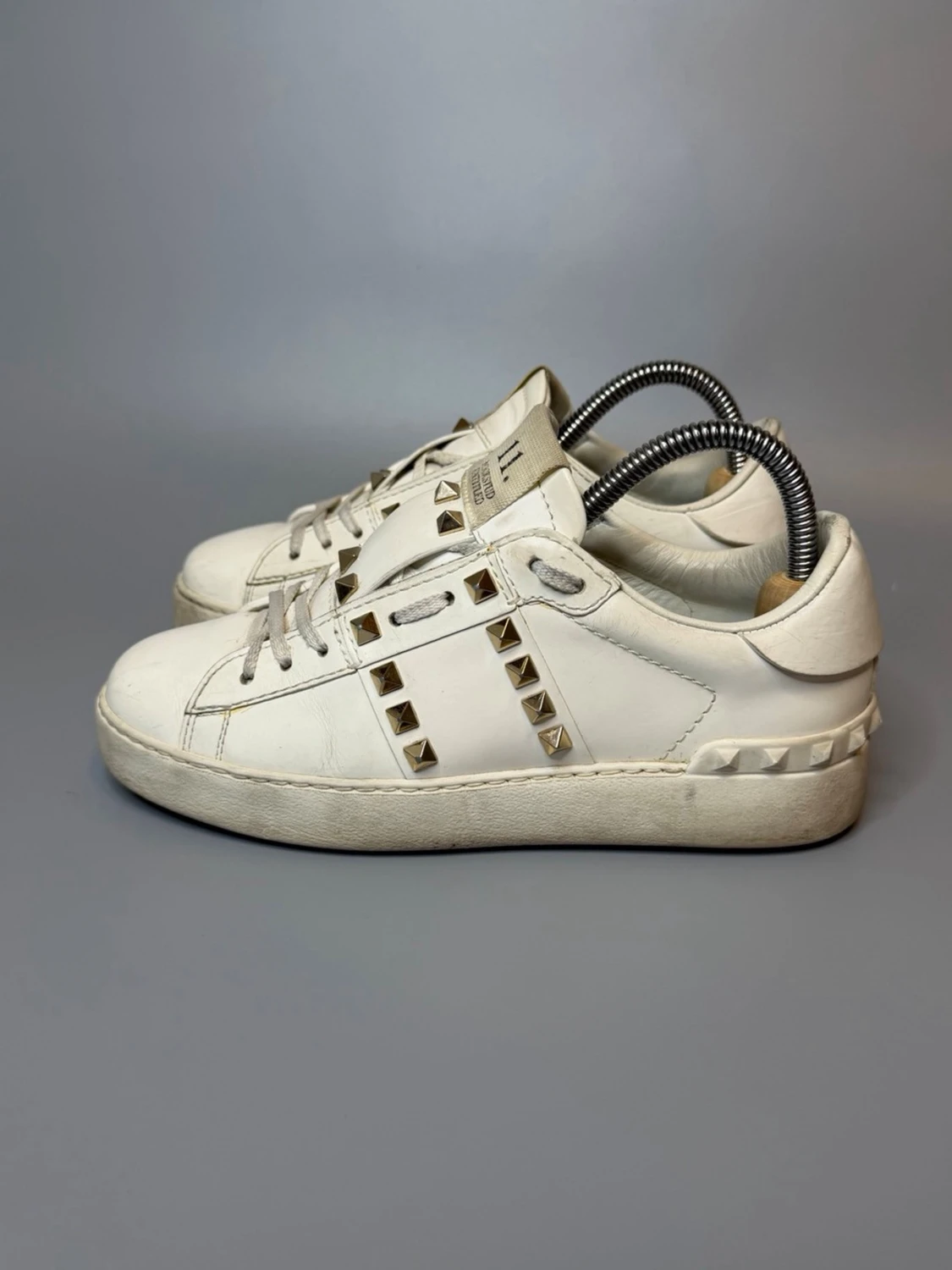 Valentino Skor