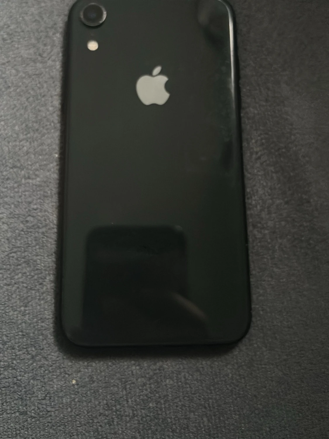 Svart iPhone med stor skärm - 2