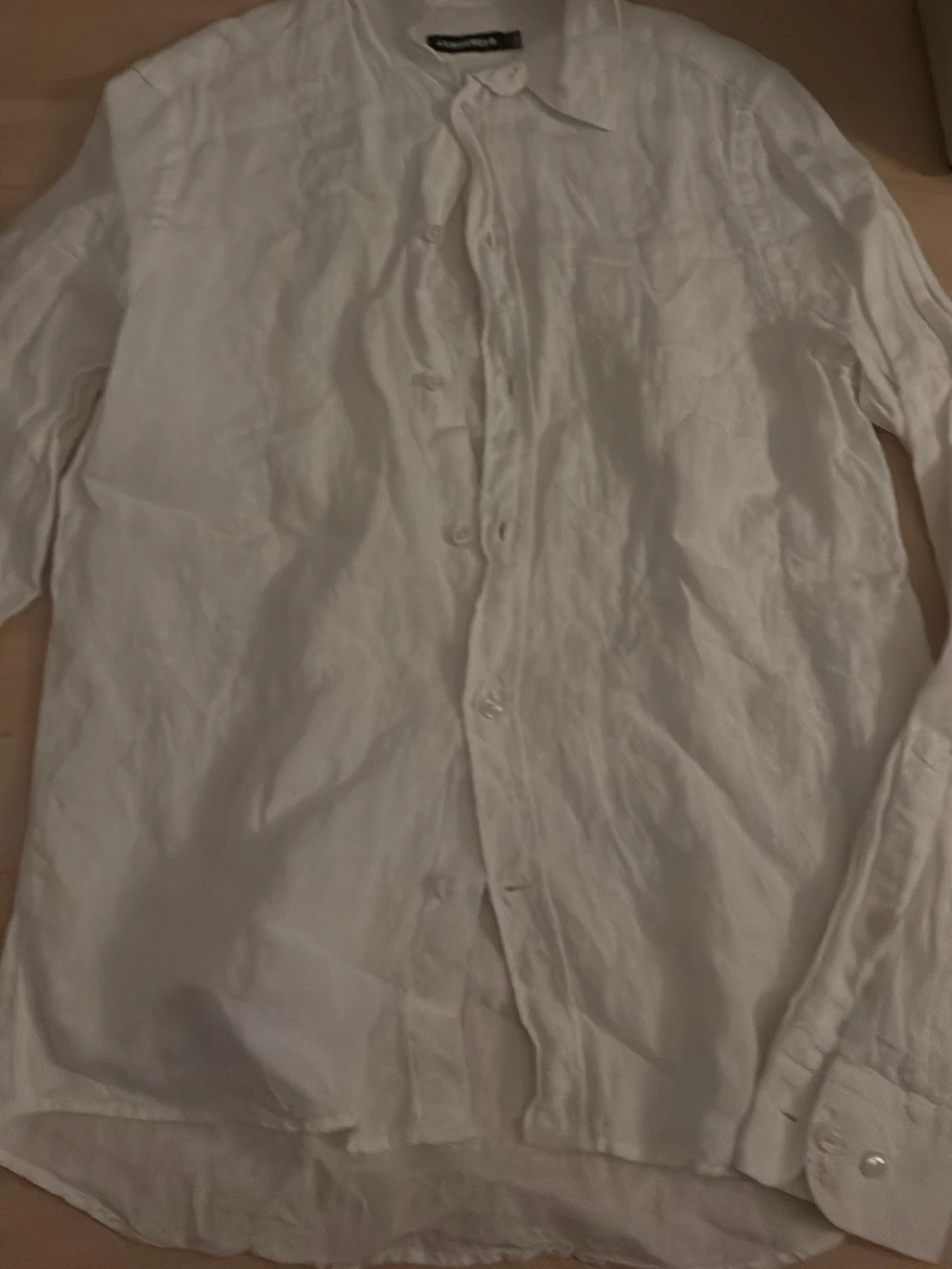 Vit linneskjorta J Lindeberg