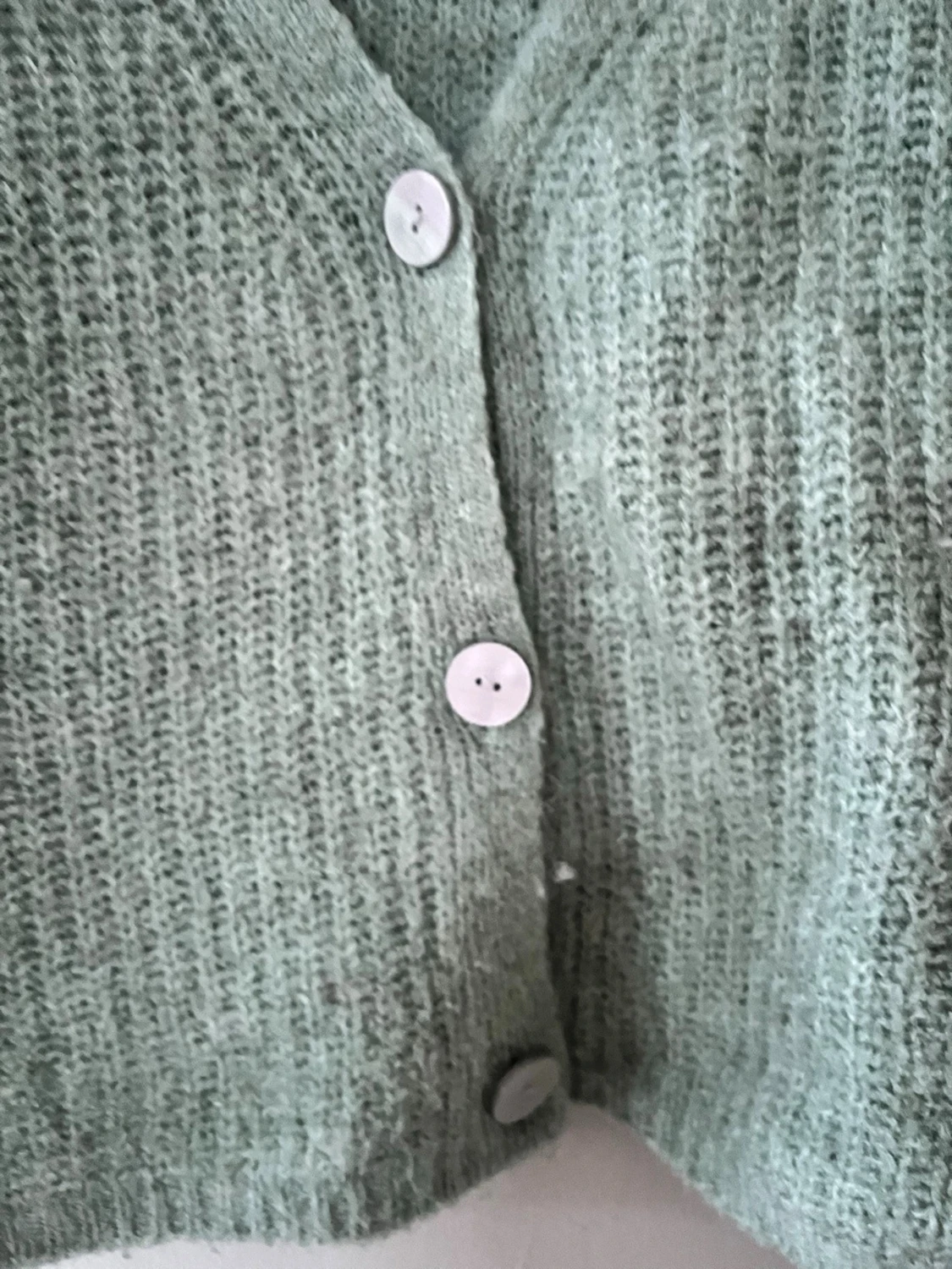 Grön stickad kofta  - 2