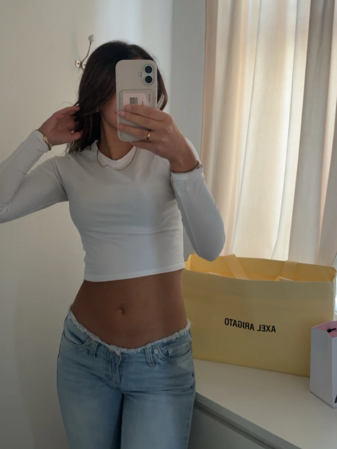 Vit croppad långärmad topp