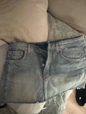 Jeanskjol Zara  - Såå fin 