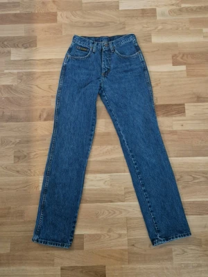 Vintage Wrangler Jeans - Mycket bra skick. Storlek W28L32