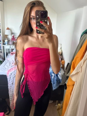 Rosa top - Köpt för 4 år sedan men aldrig använd 