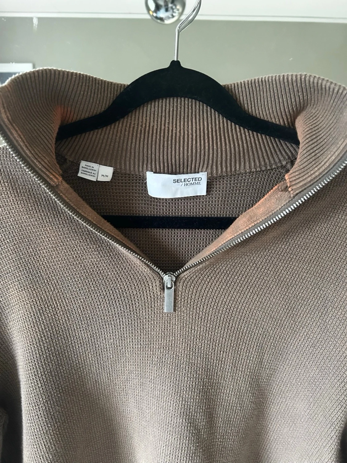 Brun stickad halvzip  - 3