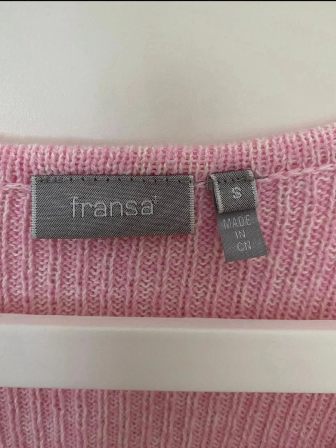 Rosa ribbad topp från Fransa - 1