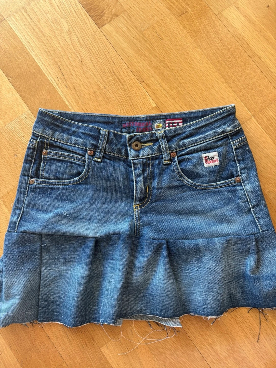 Blå jeanskjol från Roy Rogers - 1