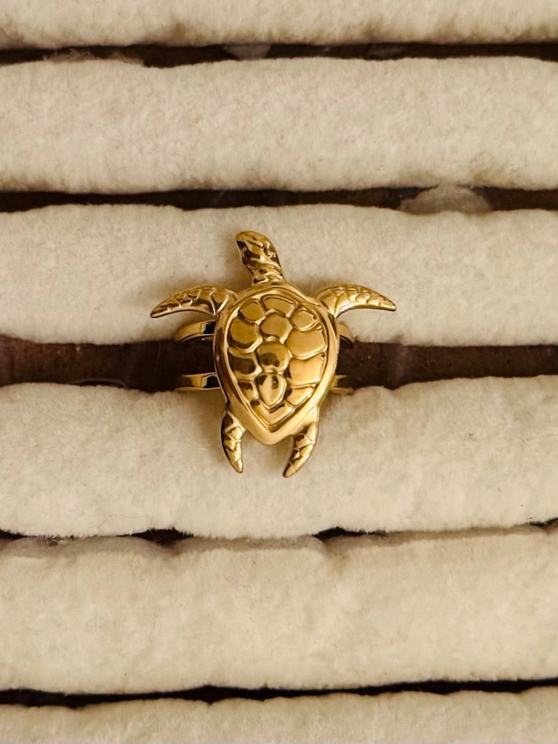 Guldiga statementringar med naturmotiv(4)