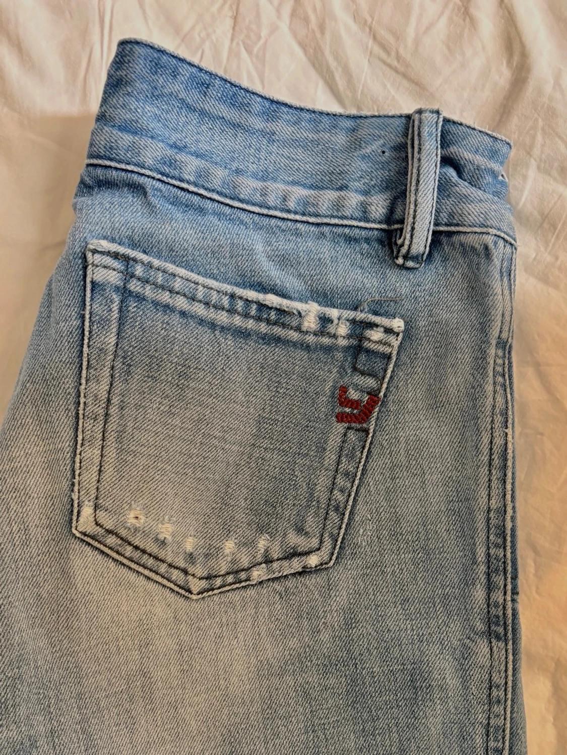 Ljusblå raka jeans från Miss Yes! - 3