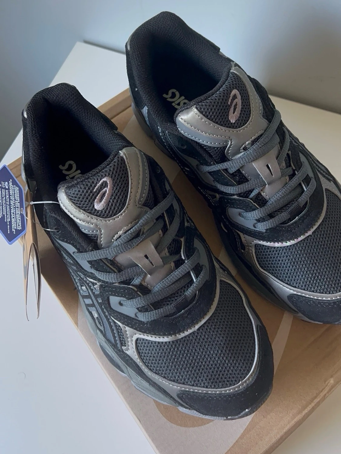 Asics skor svarta - 4