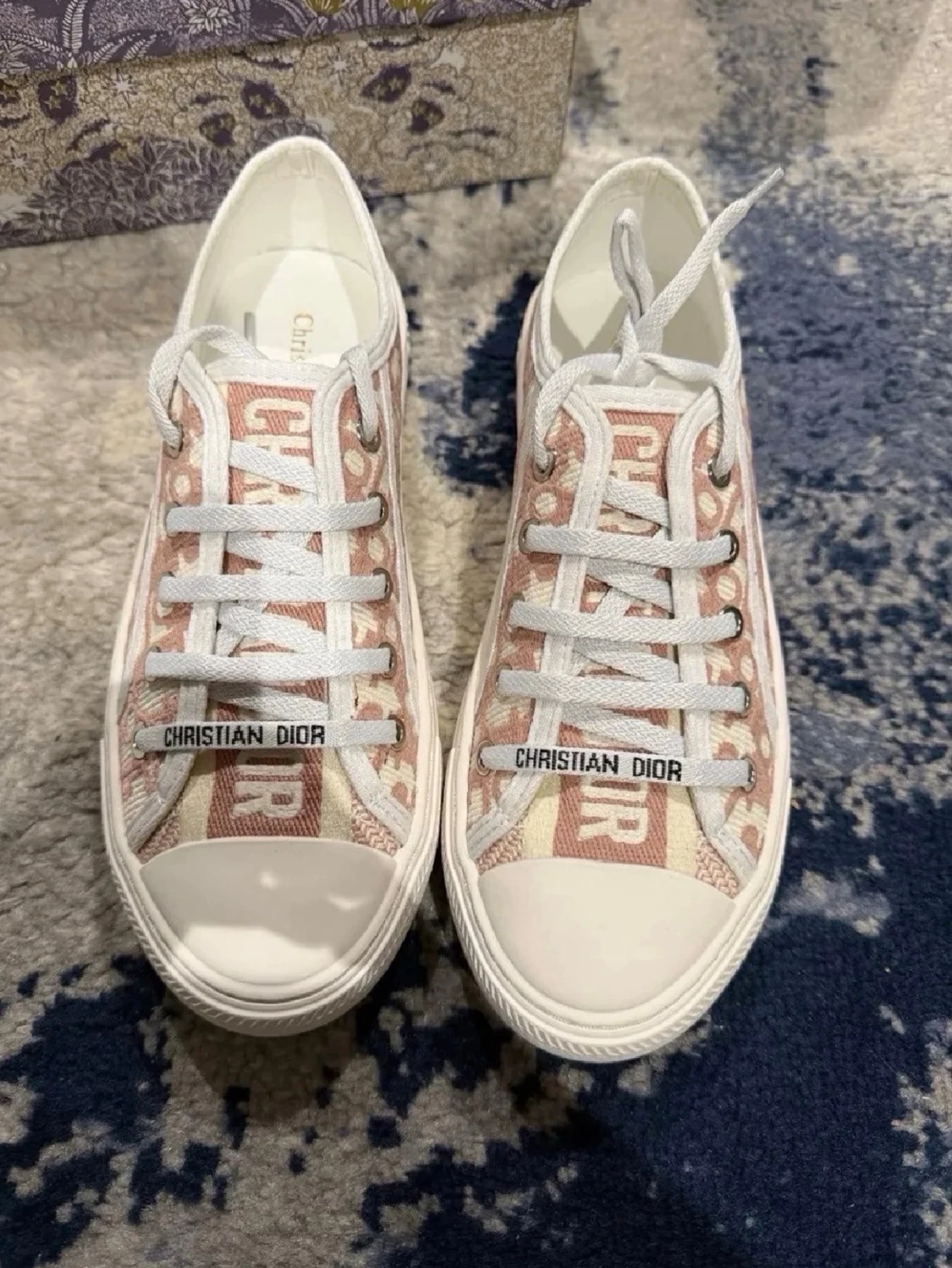 Rosa Dior sneakers med monogram - 1