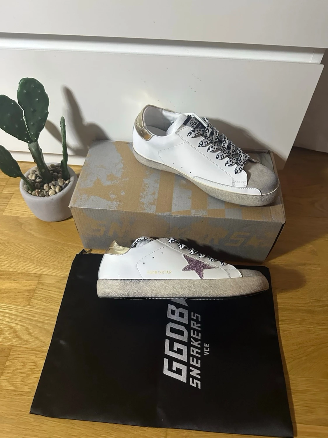 Golden Goose tjej  - 1