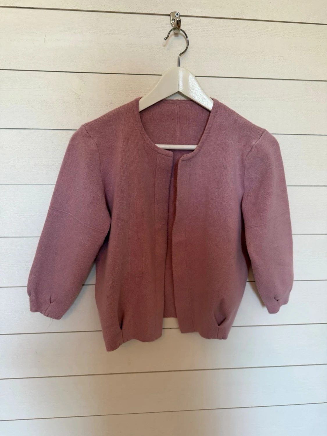 Ljusrosa kofta med trekvartsärm - 2