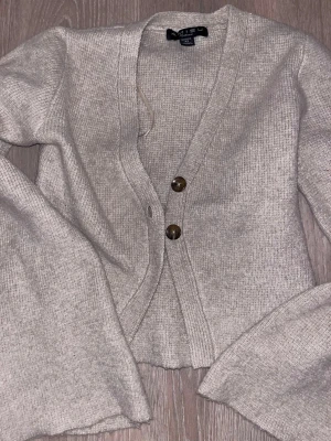 kofta - 🩶Beige/brun kofta storlek xs💗