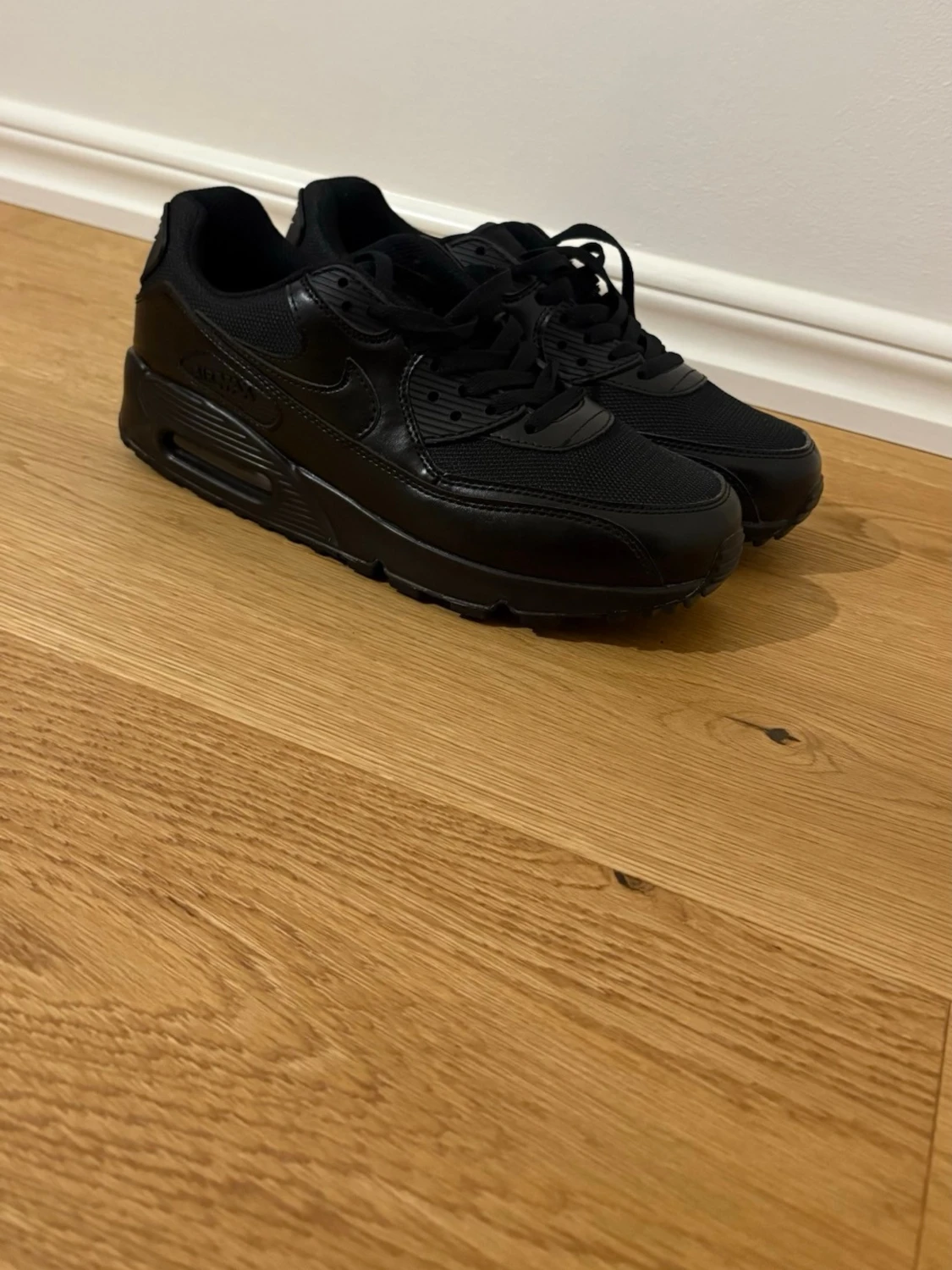 Svarta Nike Air Max 90 sneakers - 2