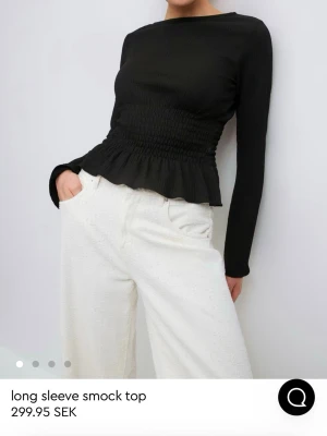 Söker!! Gina top svart - Söker denna tröja från Gina. Långärmad smock top i svart, storlek S. Pris kan diskuteras 😙😙🙏🏻