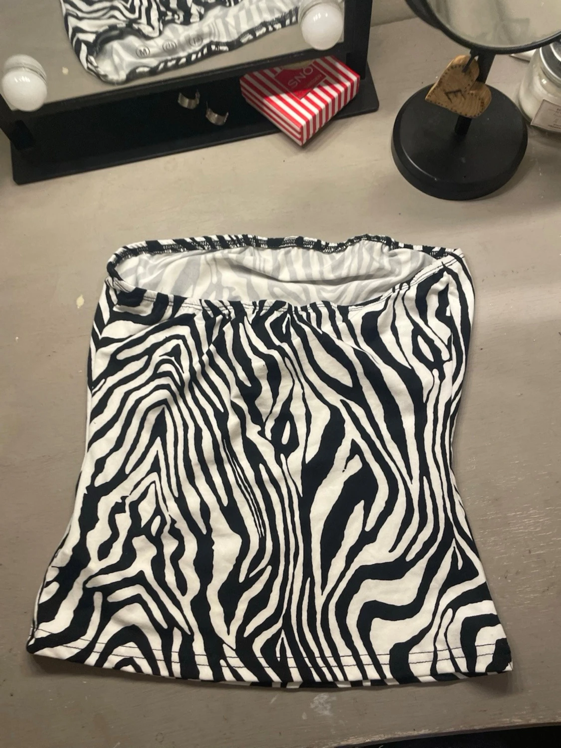 Zebramönstrad tubtopp - 1