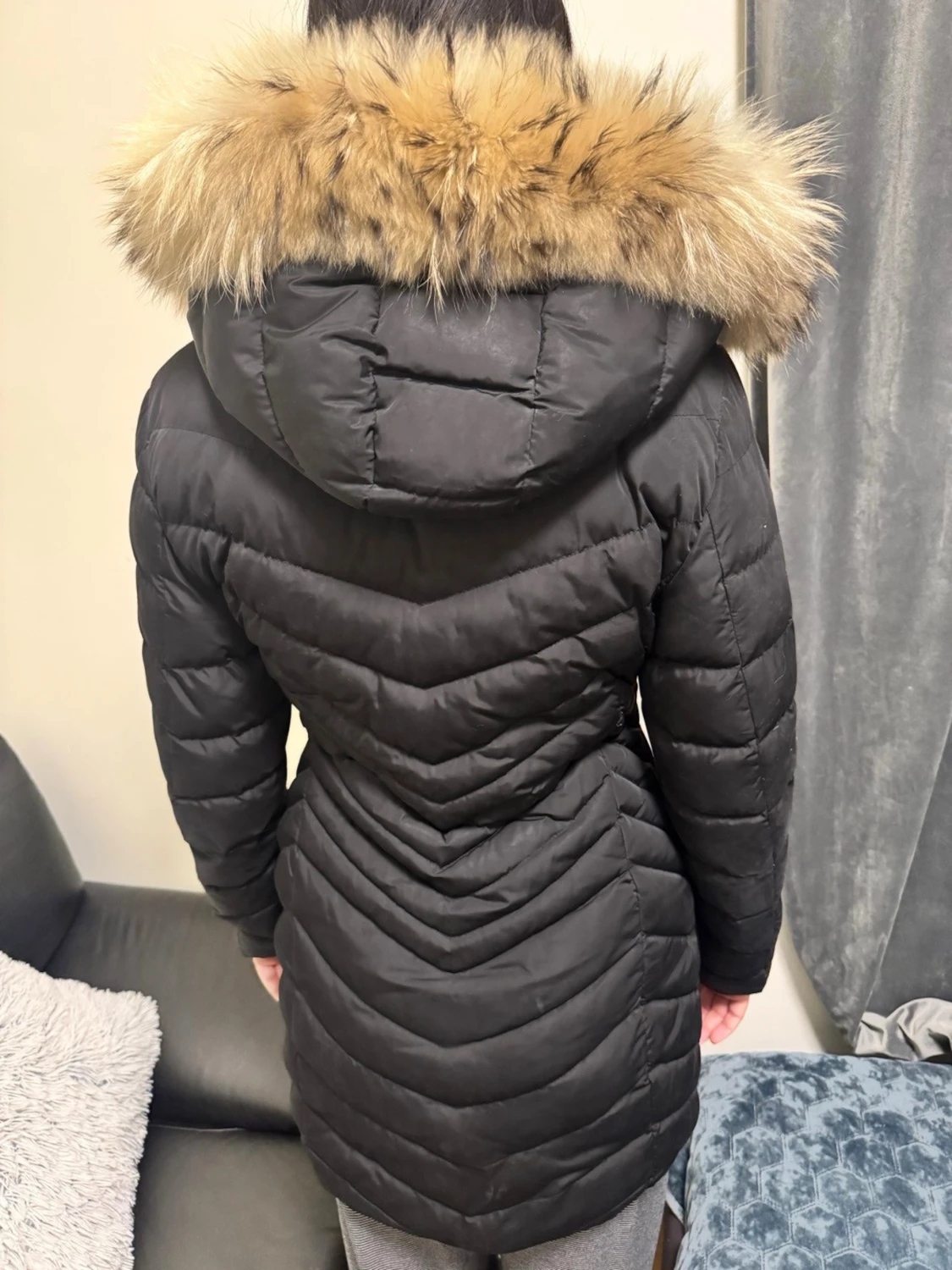 Svart lång dunjacka från Moncler - 2