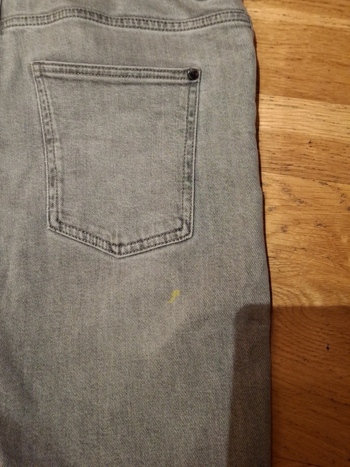 Ljusgrå raka jeans st158 - 2