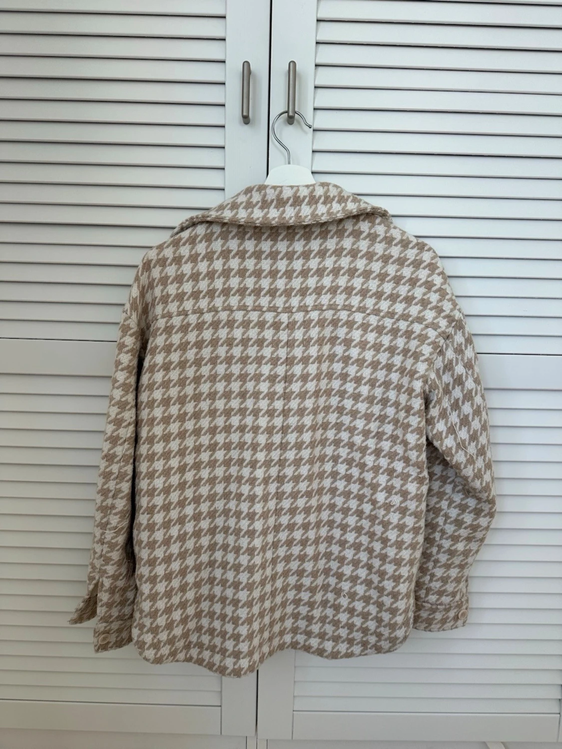 Beige och vit rutig overshirt/jacka - 2