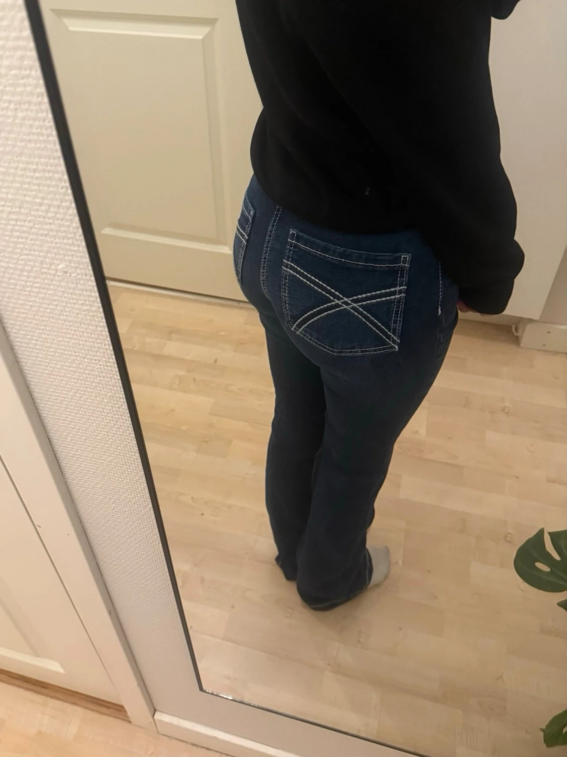 Helt nya low waist bootcut jeans - 1