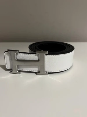 Herme’s bälte  - Helt ny