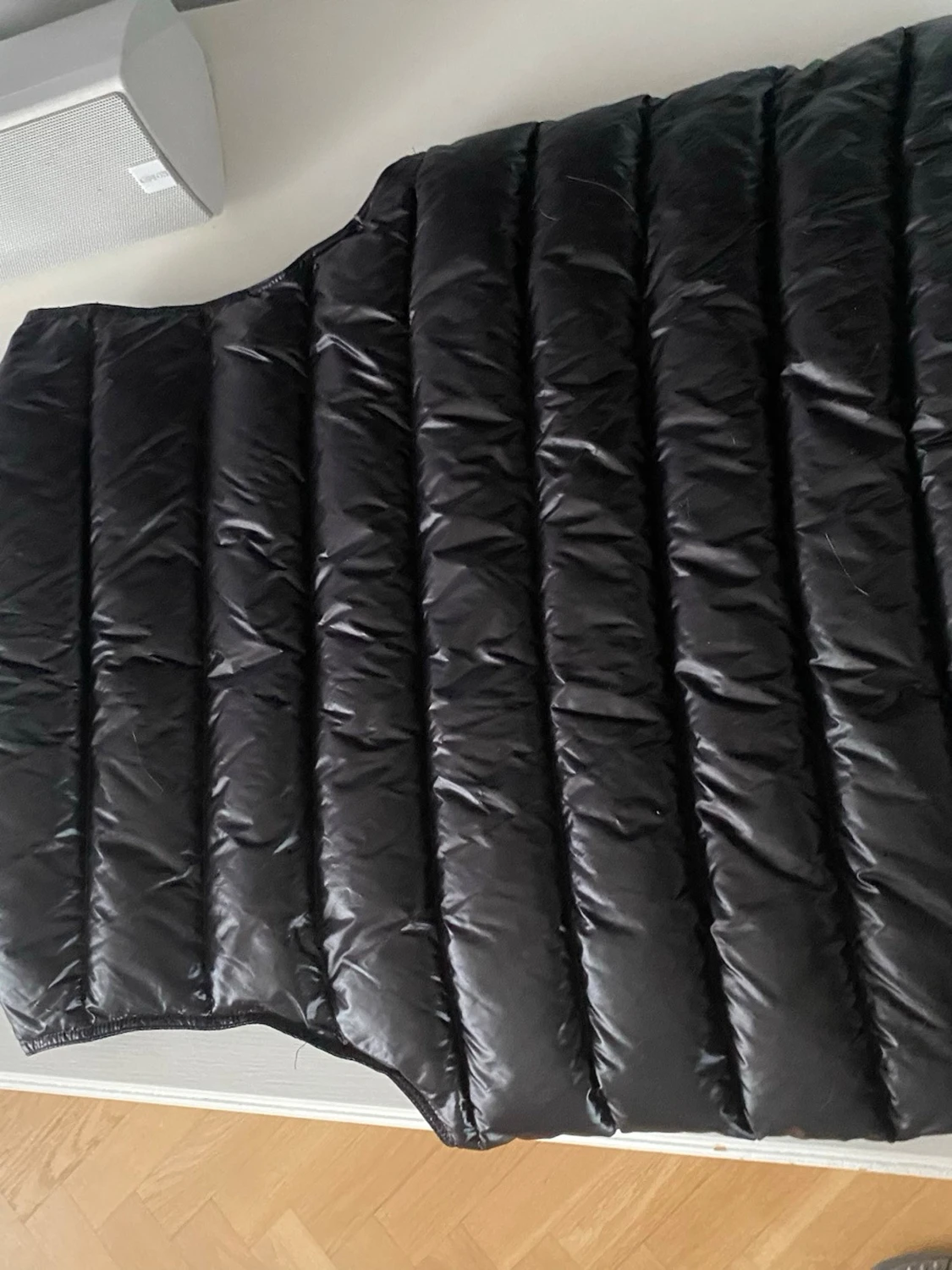 Svart dunväst från Moncler - 2