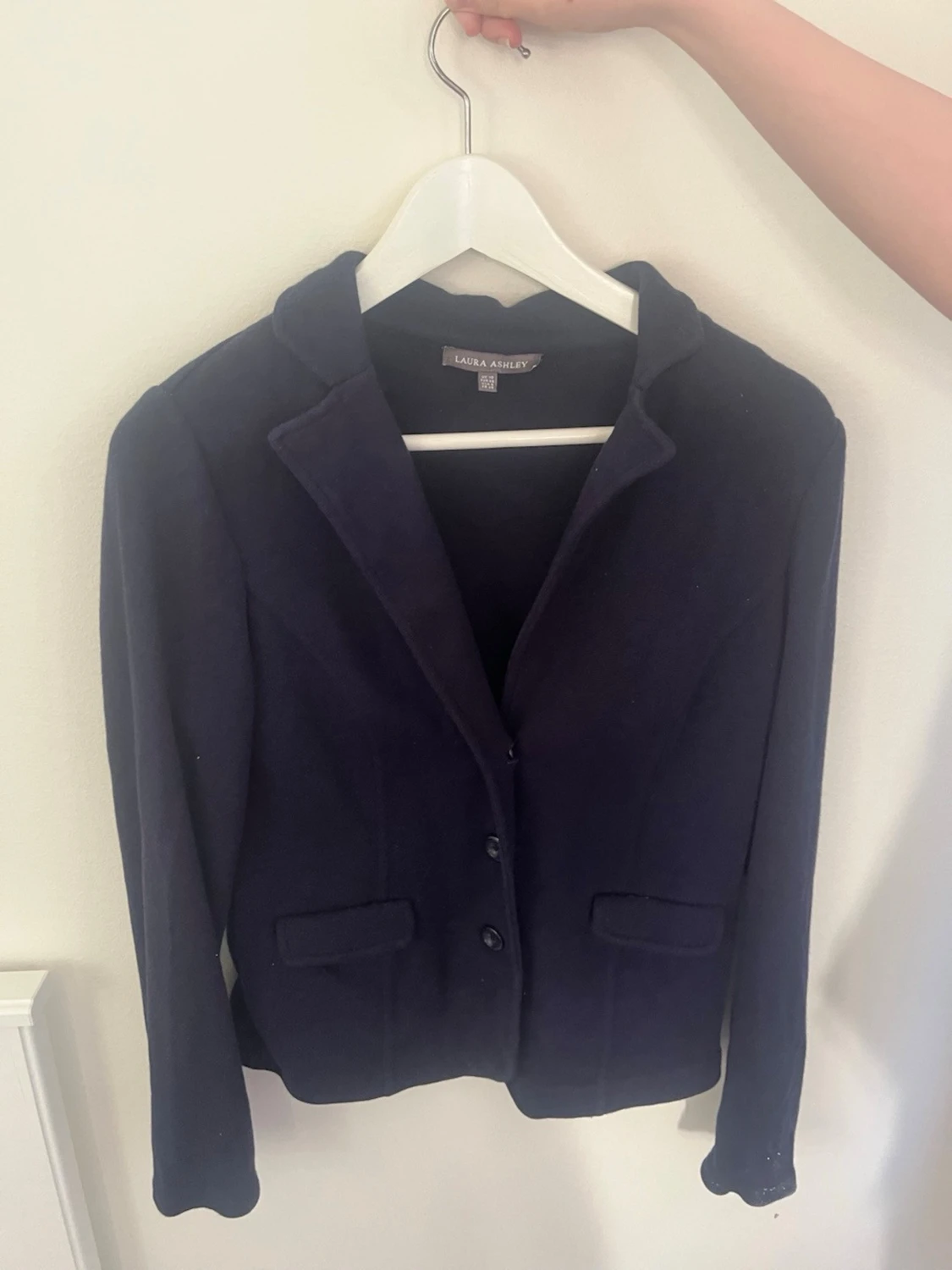 Mörkblå kavaj från Laura Ashley