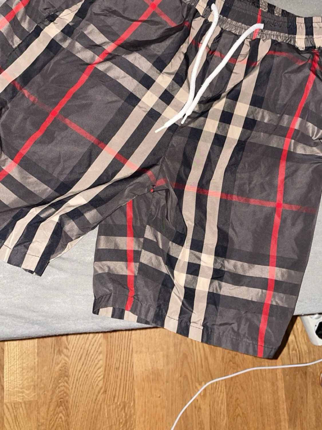 Rutig shorts med snörning