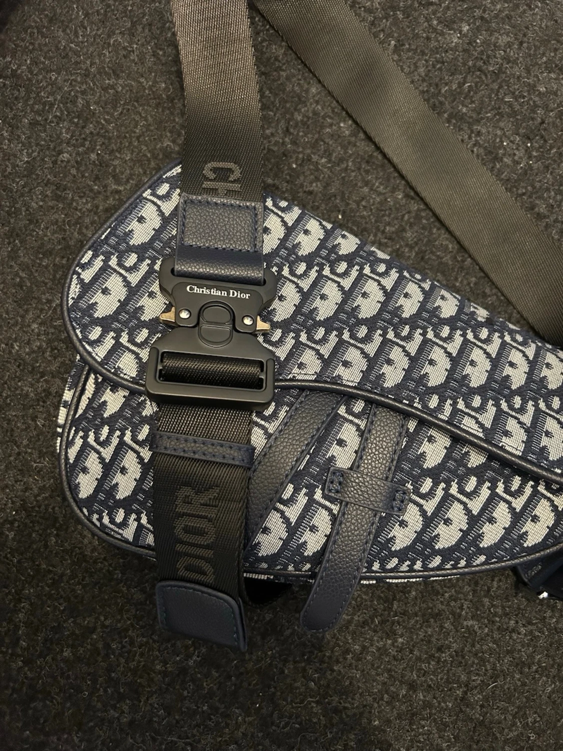 Crossbody Saddle bag - 1