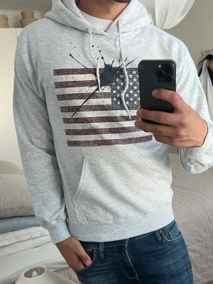 Concrete ink hoodie  - Nytt skick 