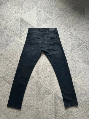 Replay jeans  - Snygga o knappt använda jeans från replay