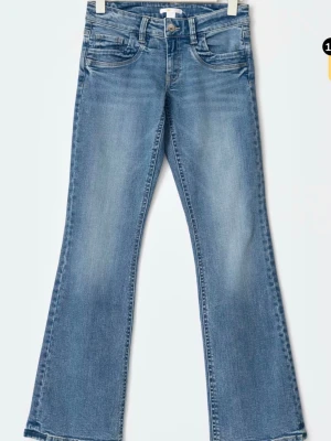 Blå bootcut jeans - Snygga blå bootcut lågmidjade helt slutsålda 