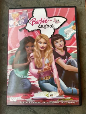 Barbie dagboken dvd - Finns på språk: svenska, engelska, finska, italienska.   OBS!! Reserverad!